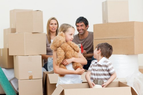 Organised removals process for homes and businesses in Hackney